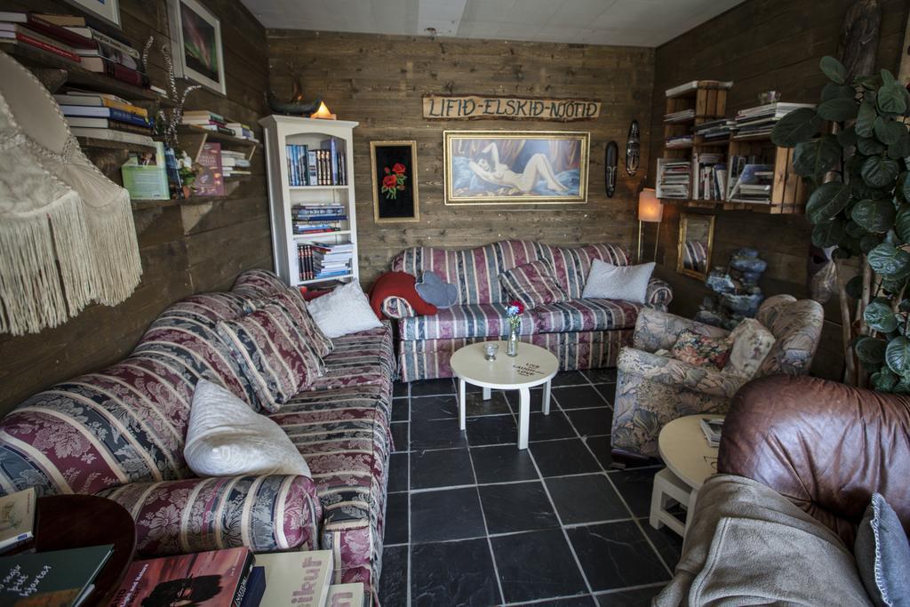 Blomasetrith Homestay Borgarnes Exterior foto