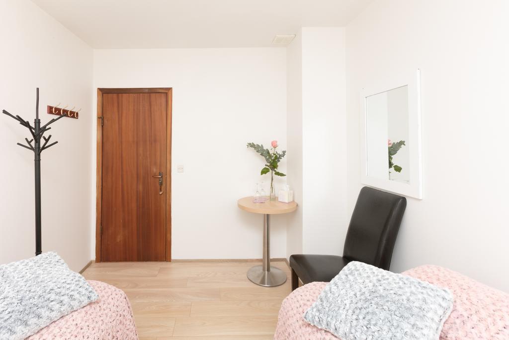 Blomasetrith Homestay Borgarnes Exterior foto